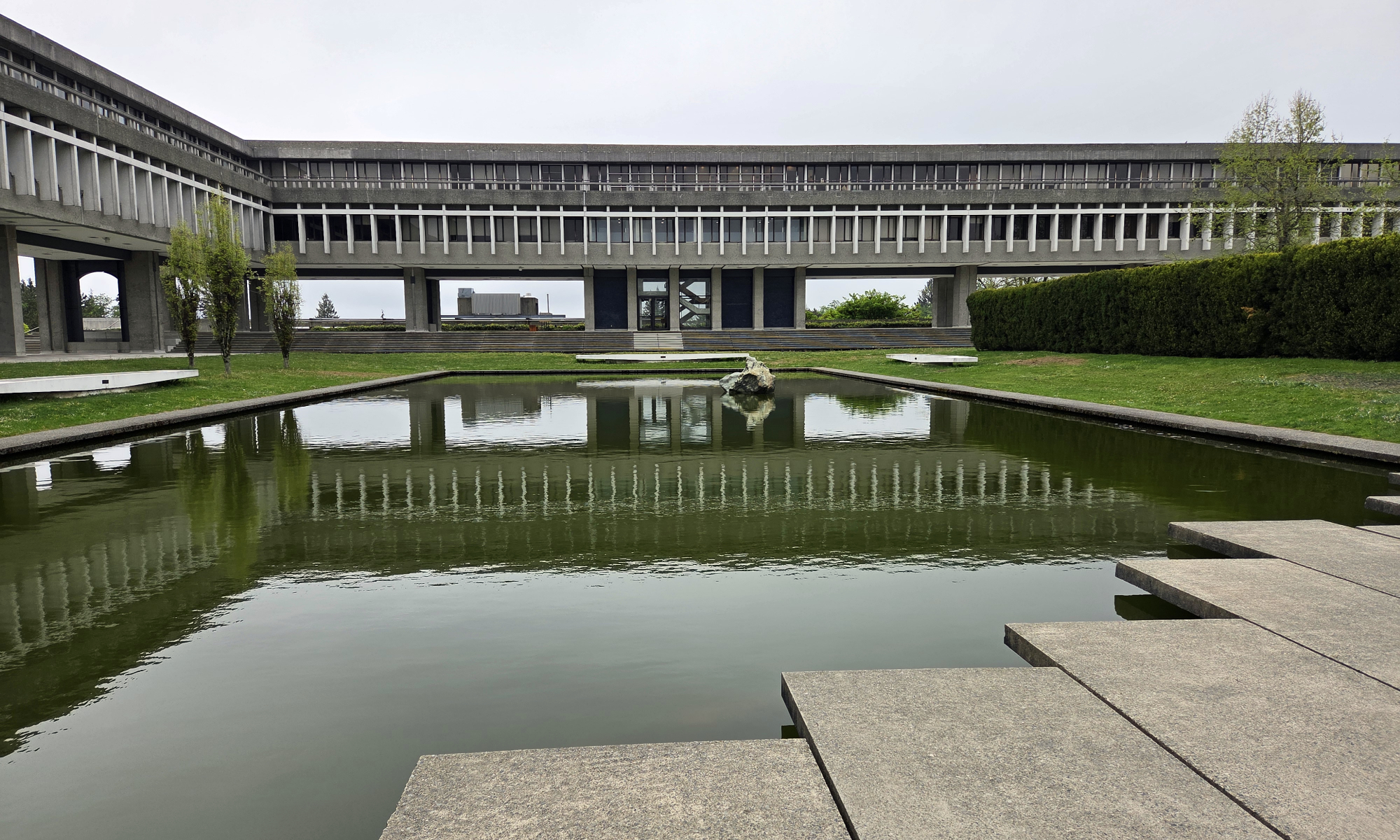 Simon Fraser University Academic Quadrangle, Surrey, BC Simon Fraser University Academic Quadrangle, Surrey, BC
